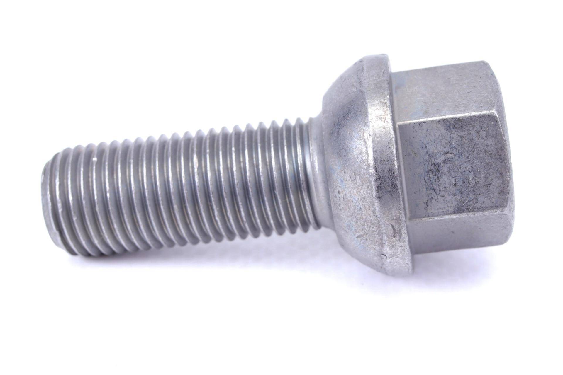 Болт колеса MB Sprinter 208-316CDI 96- (M14x1.5mm)