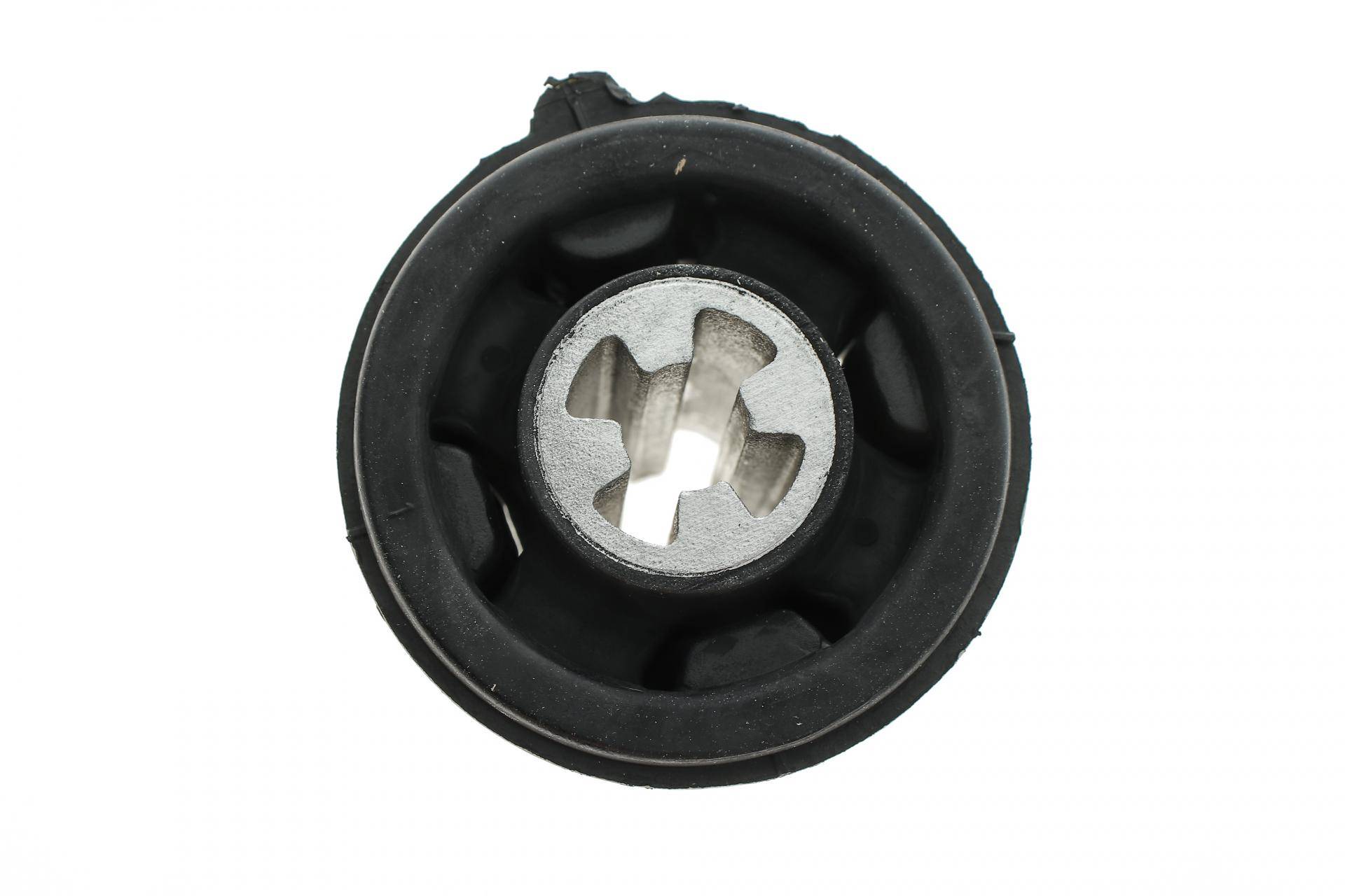 Сайлентблок балки (задньої) Ford Fiesta V 1.4-1.6 TDCI 01-08