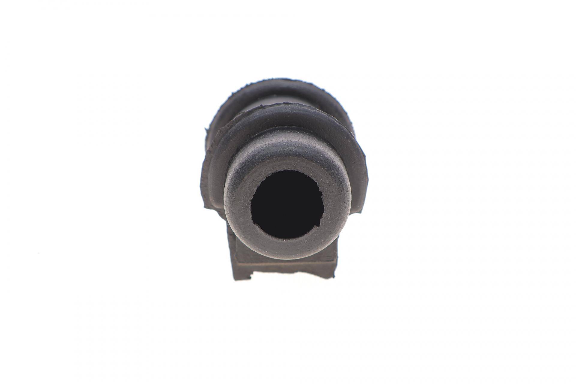Втулка стабілізатора (переднього/наружного) Renault Kangoo/Megane 98-03 (d=18mm)