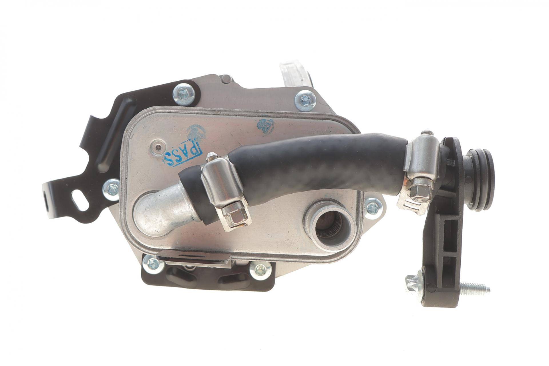 Корпус фільтра масляного (з радіатором) Citroen C5 /C6/C8/Peugeot 4007/407/508/607/807 2.2HDi 06-