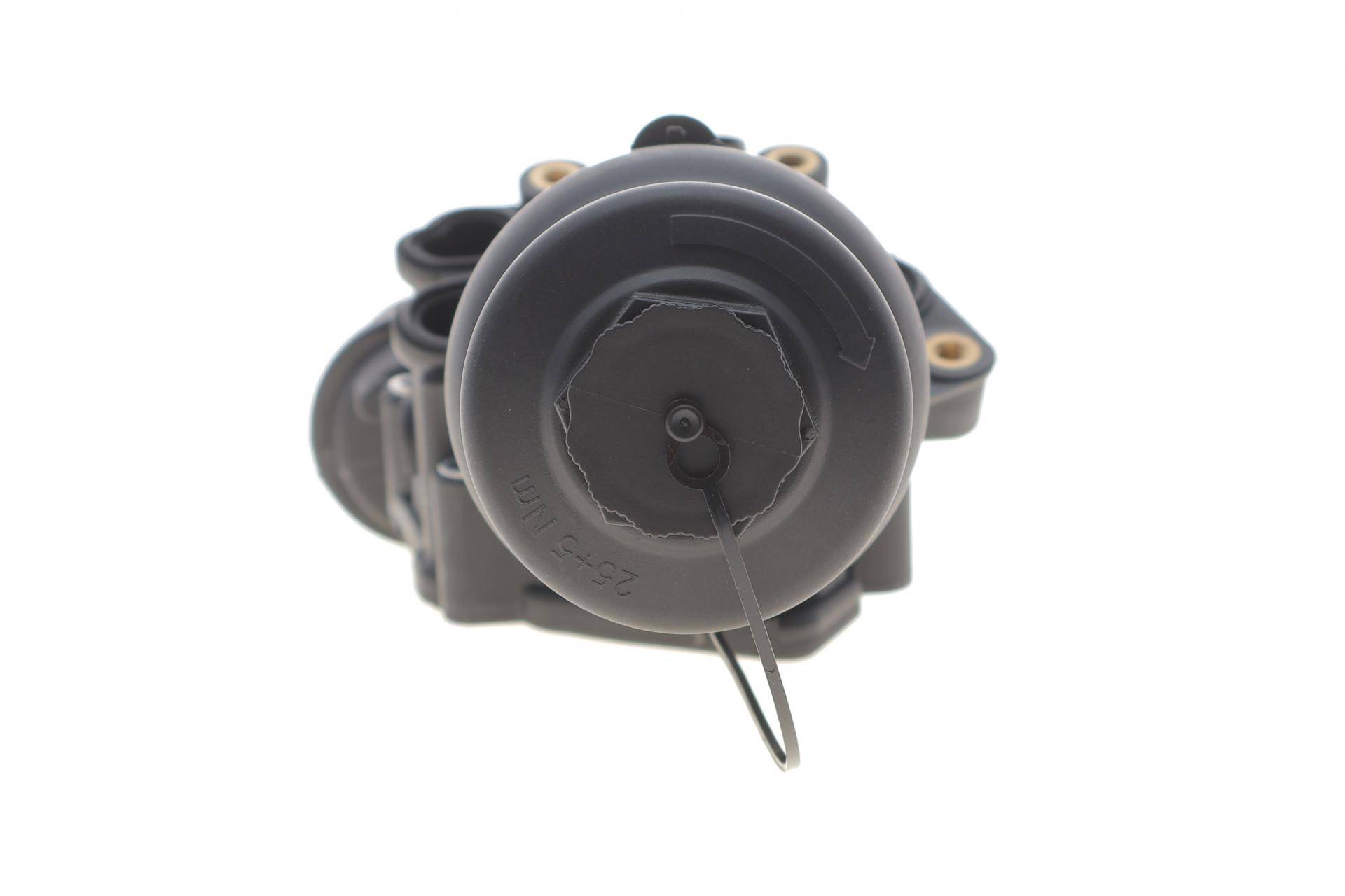 Корпус фільтра масляного VW Passat/Golf 2.0TSI/FSI 03-12
