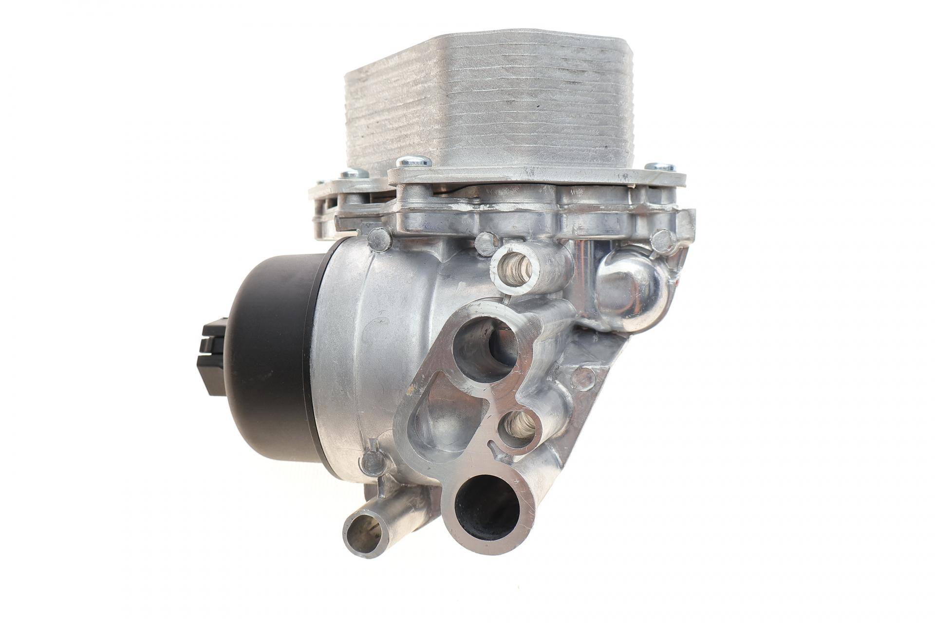 Корпус фільтра масляного (з радіатором) Peugeot Boxer/Citroen Jumper/Fiat Ducato 2.2HDi 06-