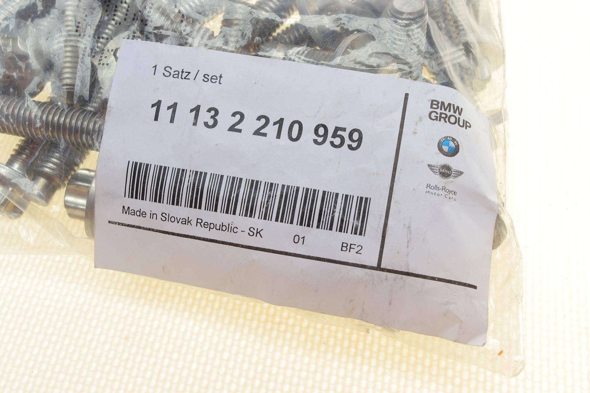 (к-кт) Болт піддону масляного BMW 5 (F10/F18)/X3 (F25)/X5 (E70/F15/F85)/X6 (E71/E72/F16/F86) 09-