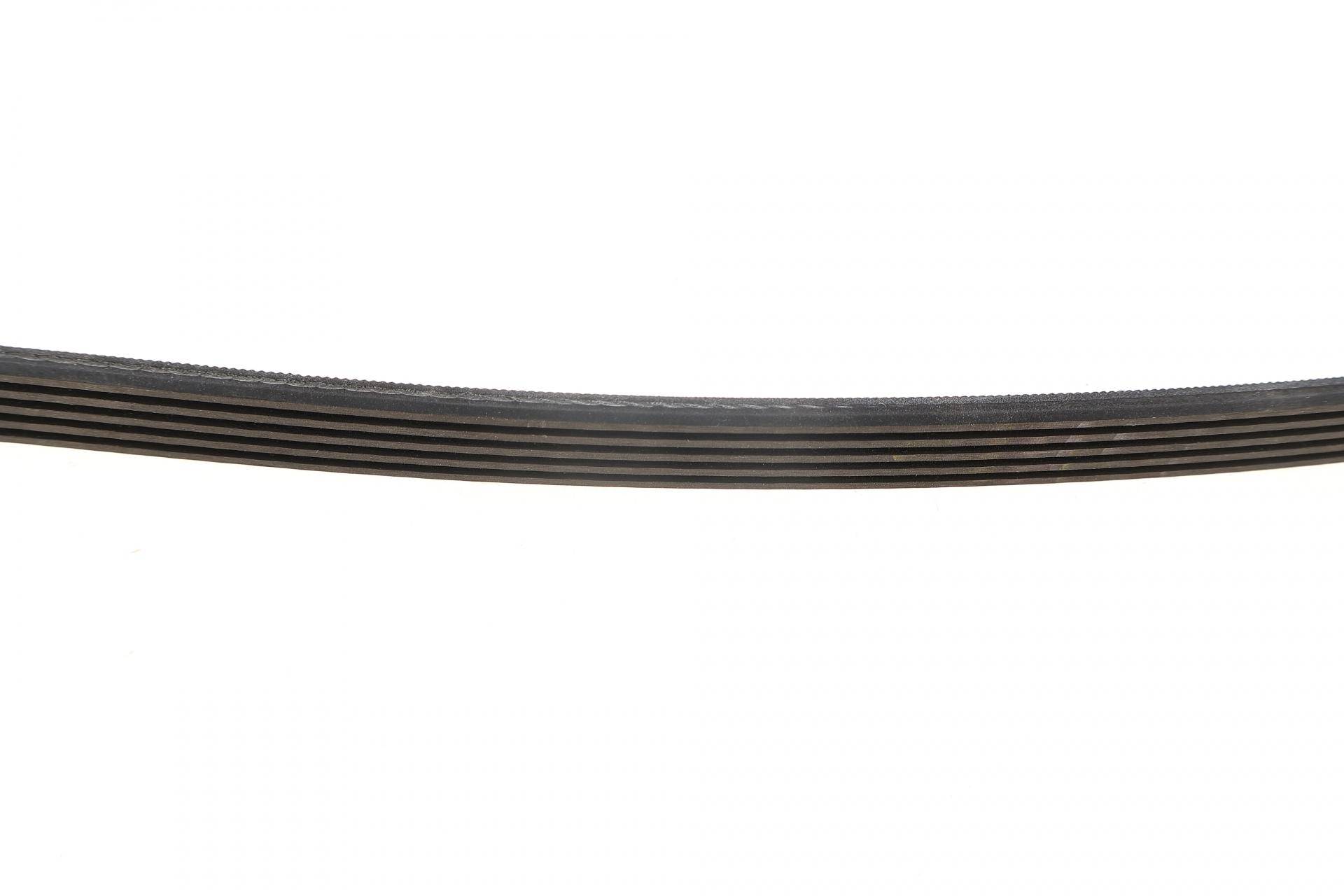 Ремінь генератора Mitsubishi Space Runner/Wagon 2.0/2.4 GDI 99-04