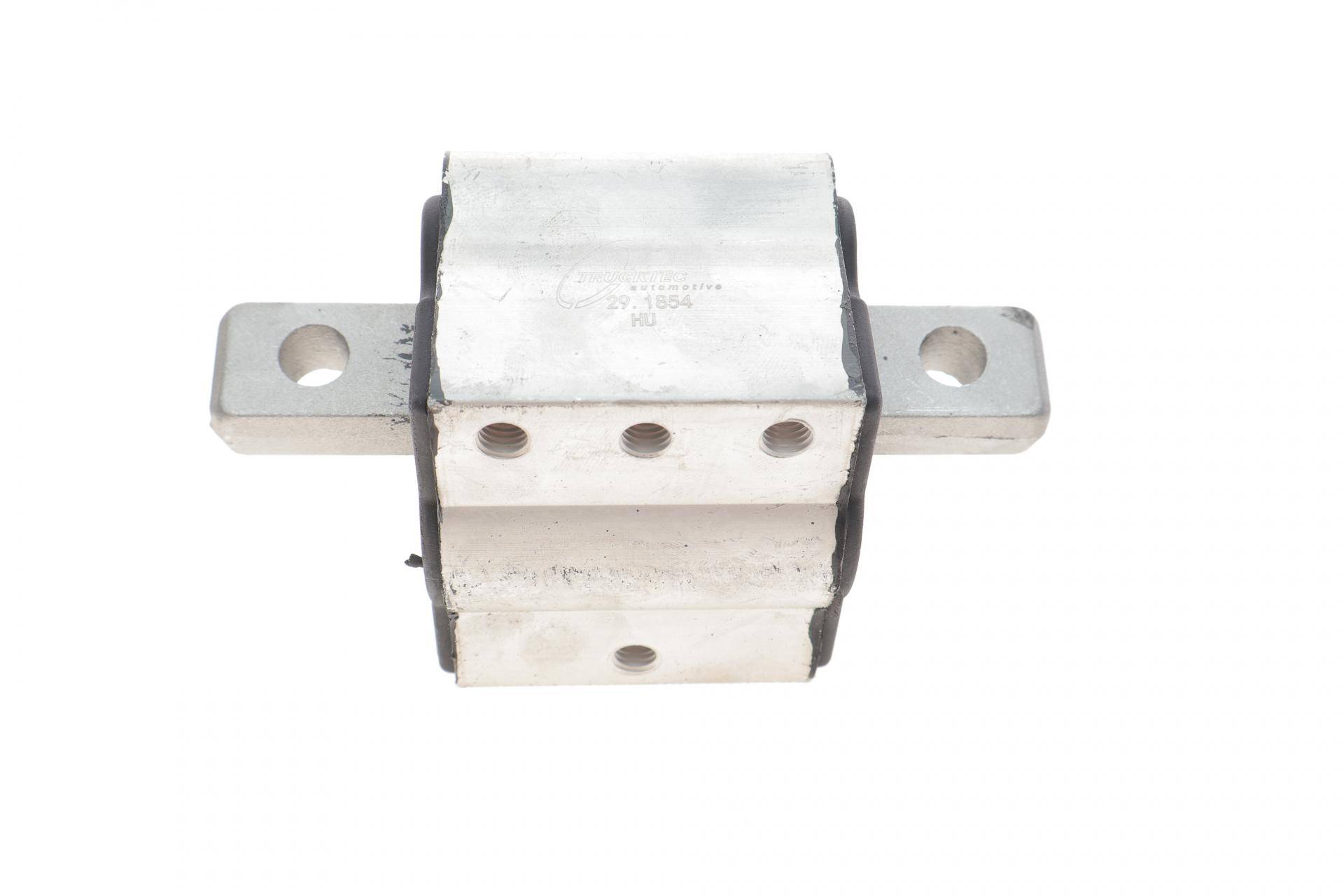 Подушка КПП MB Vito (W639) 03- (4x4)