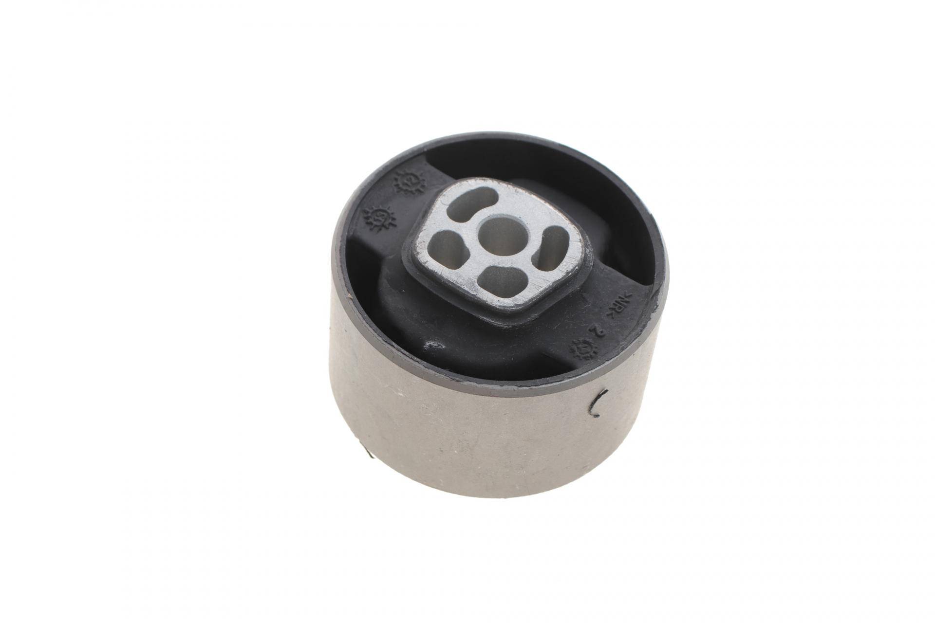 Сайлентблок подушки двигуна (зад.) Peugeot 307/406/407/Citroen Jumpy/Citroen Berlingo 1.6i 98-