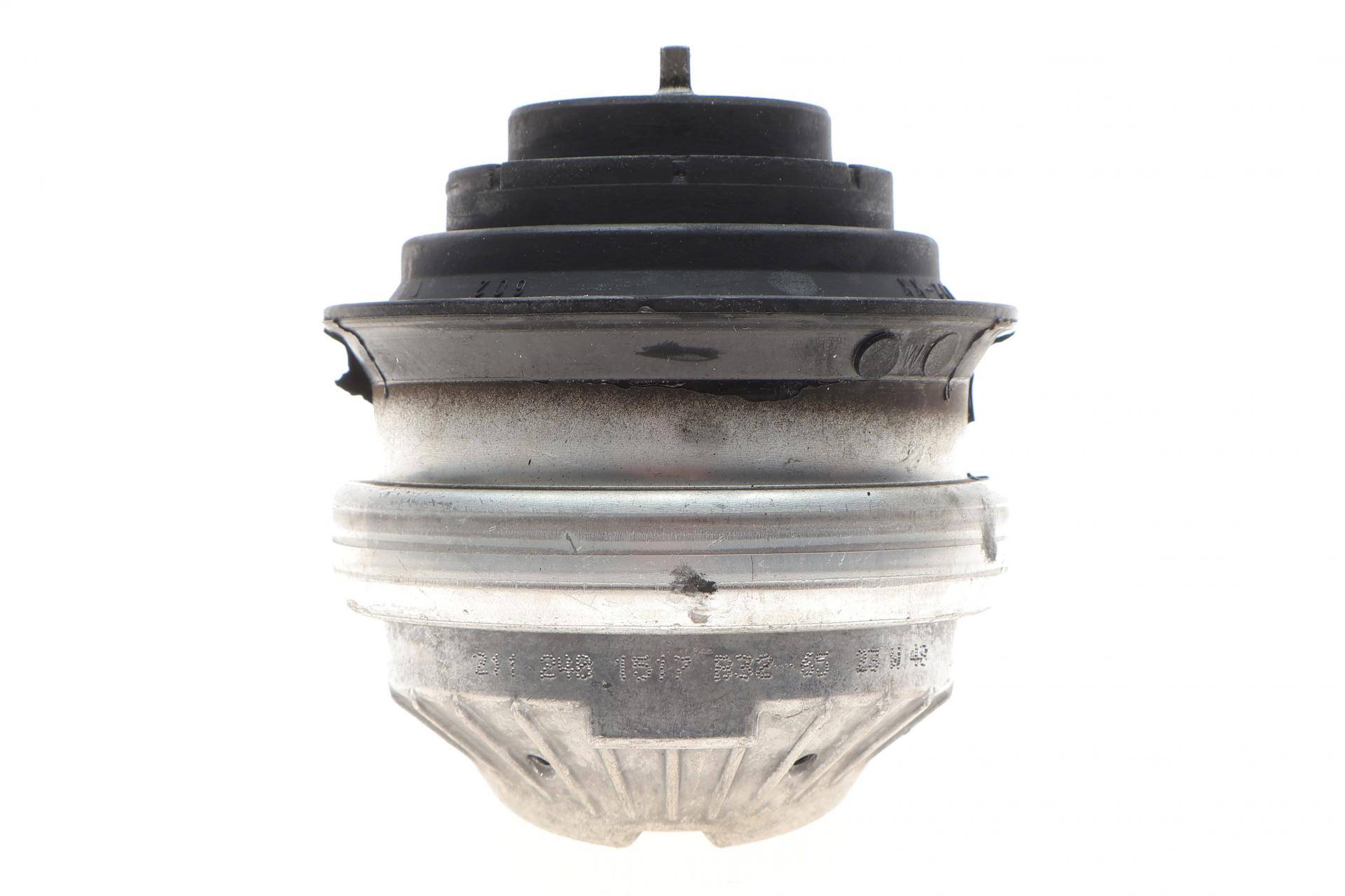 Подушка двигуна (L) MB C-клас (W203)/E-клас (W210)/CLK-клас (C209) -09