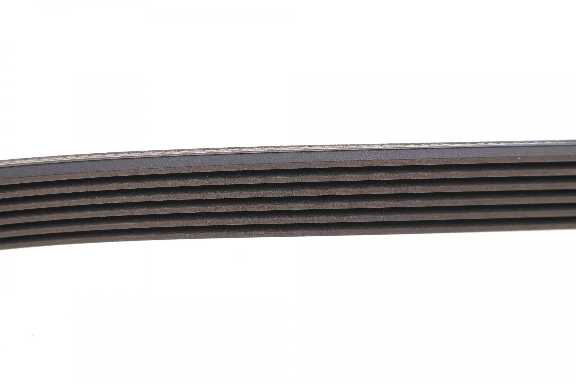 Ремінь генератора Citroen C4/Peugeot 307 1.6HDi 04- (6PK780)