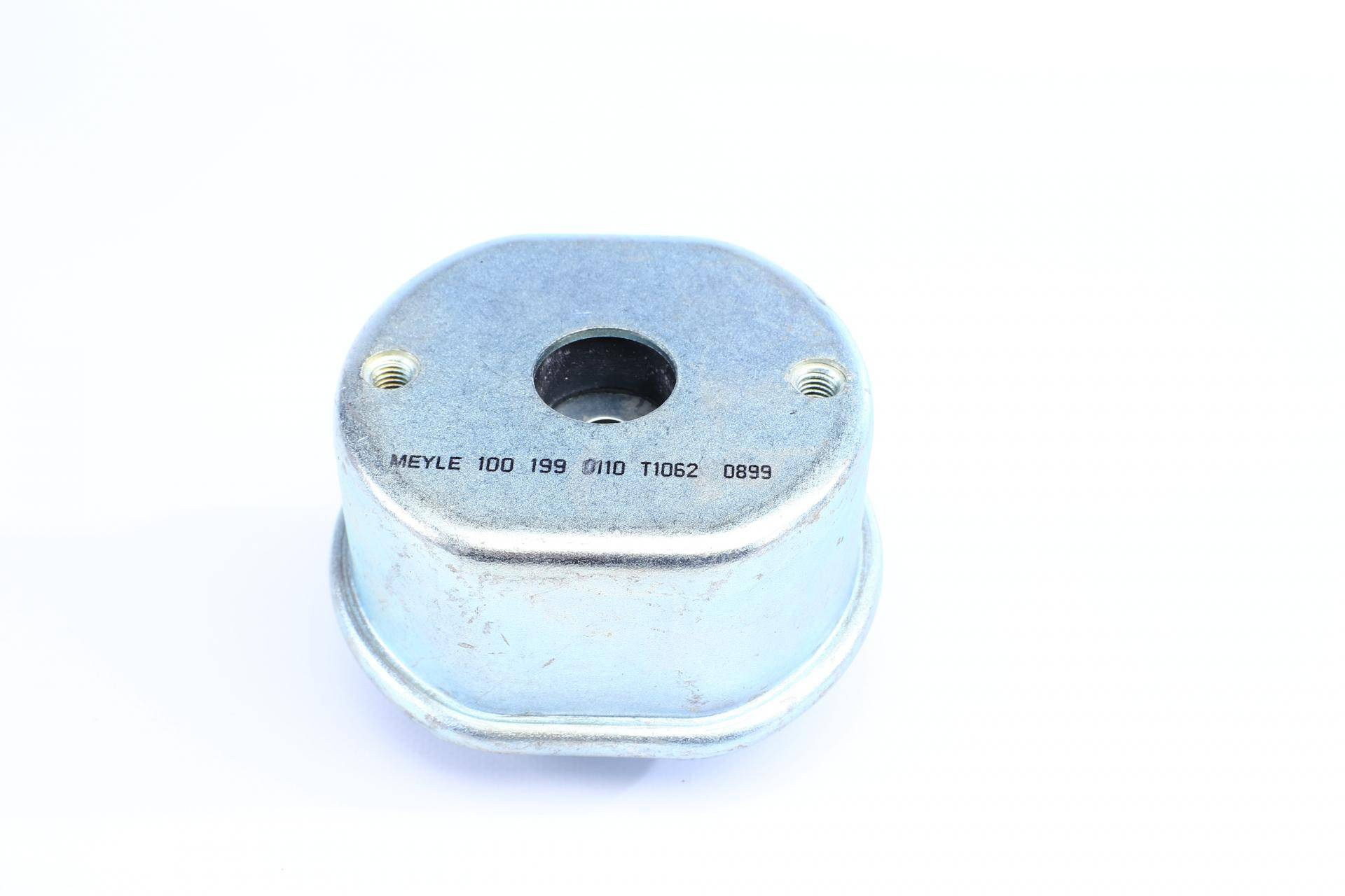 Подушка двигуна VW T4 1.8/1.9D/2.0 90-03