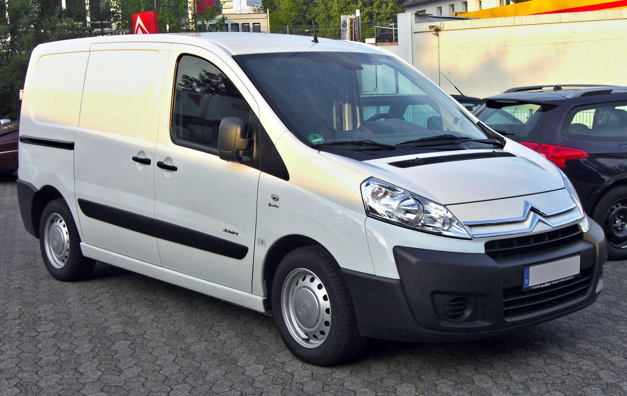 Ремкомплект гальмівного супорта (поршеньок) PEUGEOT EXPERT, 306, 806, FIAT SCUDO, CITROEN JUMPY (1.6-3.2)