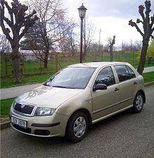 Поворотний кулак передній правий Шкода Фабія 1, 2, Румстер, Фольксваген Поло 1999-