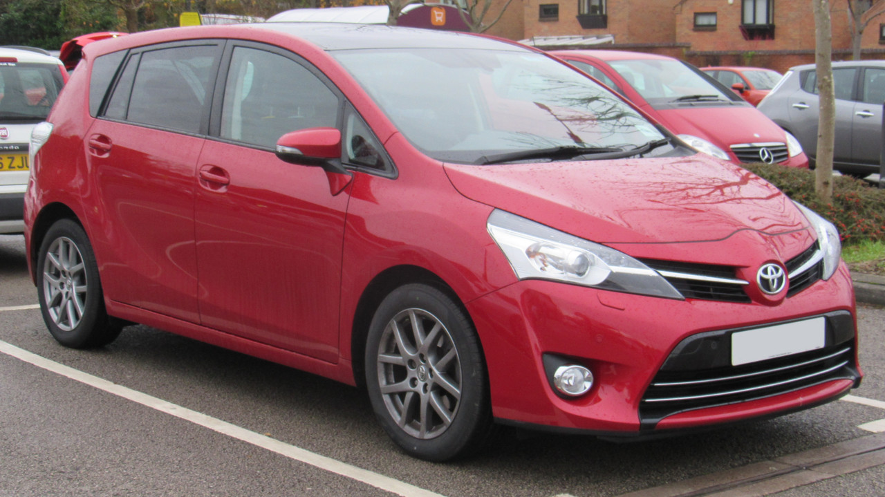 Ремкомплект супорта (переднього) Toyota Avensis 01-09 (d=64mm) (+поршень) (Akebono)
