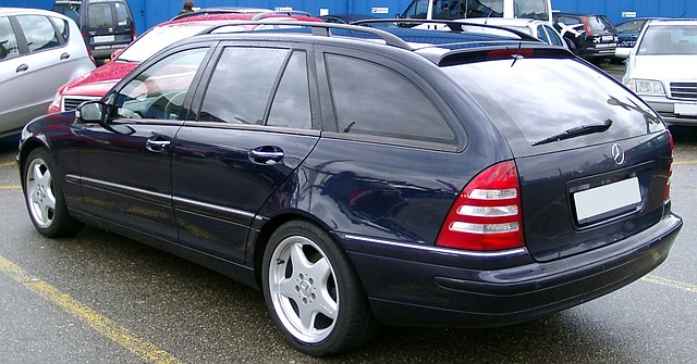 Задня пружина підвіски Мерседес 203, 209, 210 - Mercedes W203, S203, 210 (1.8-4.3) 1995-2009