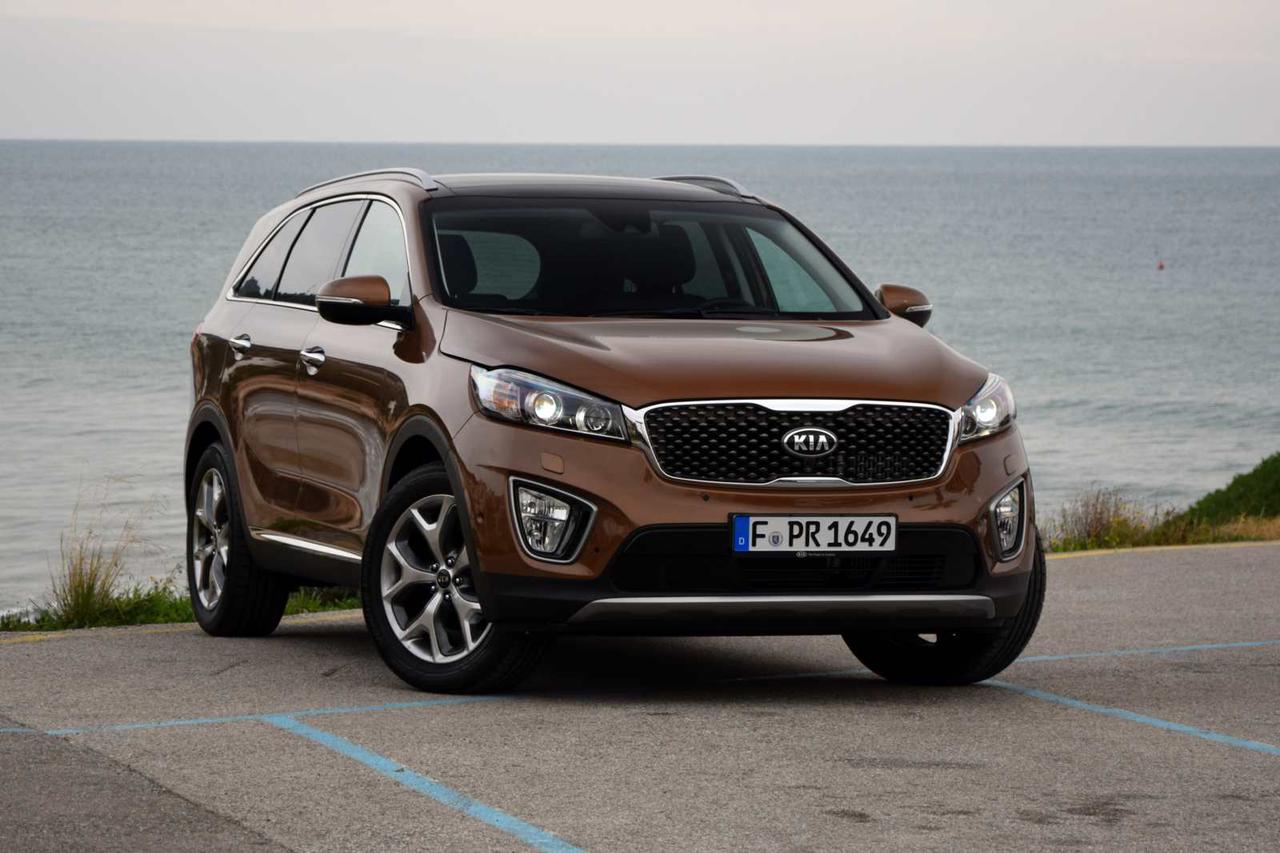 Ремкомплект гальмівного супорта (поршеньок) HYUNDAI IX55, KIA SORENTO 3 (3.0 D-3.8) 2008 - AUTOFREN
