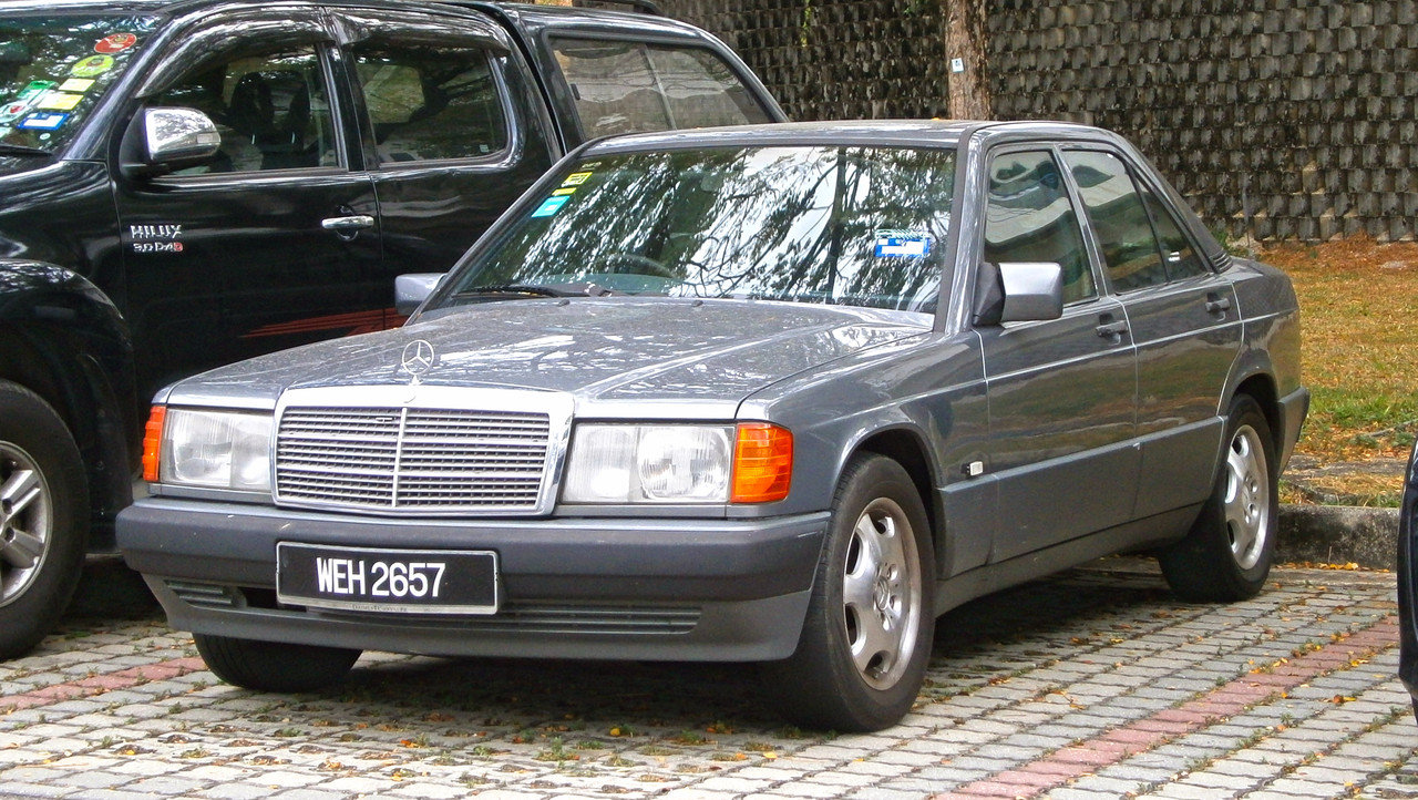 Подушка (опора, кріплення) двигуна Мерседес 190, 201, 124 - Mercedes 190, W201, 124 (1.8-2.5D) 1982-